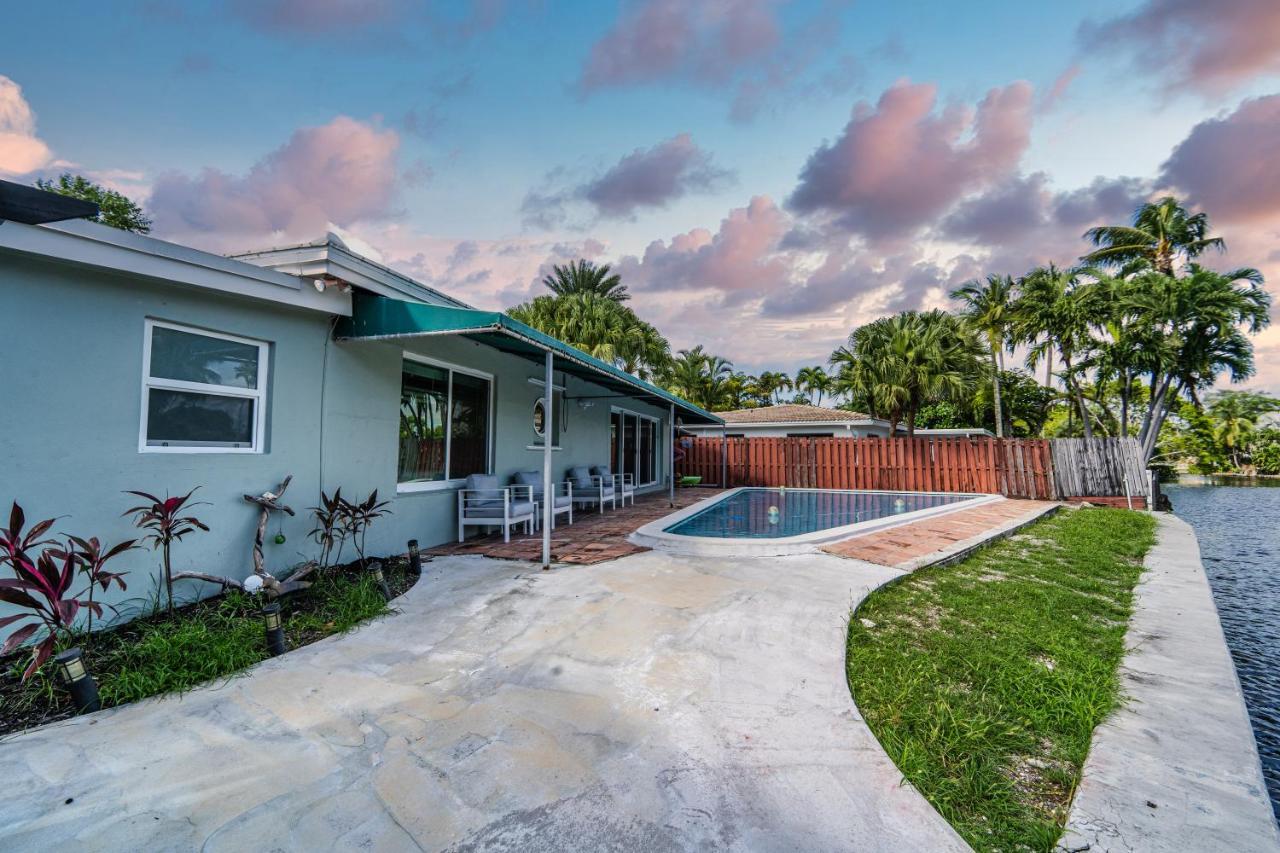 Waterfront Salt Wtr Pool Near Villa Fort Lauderdale