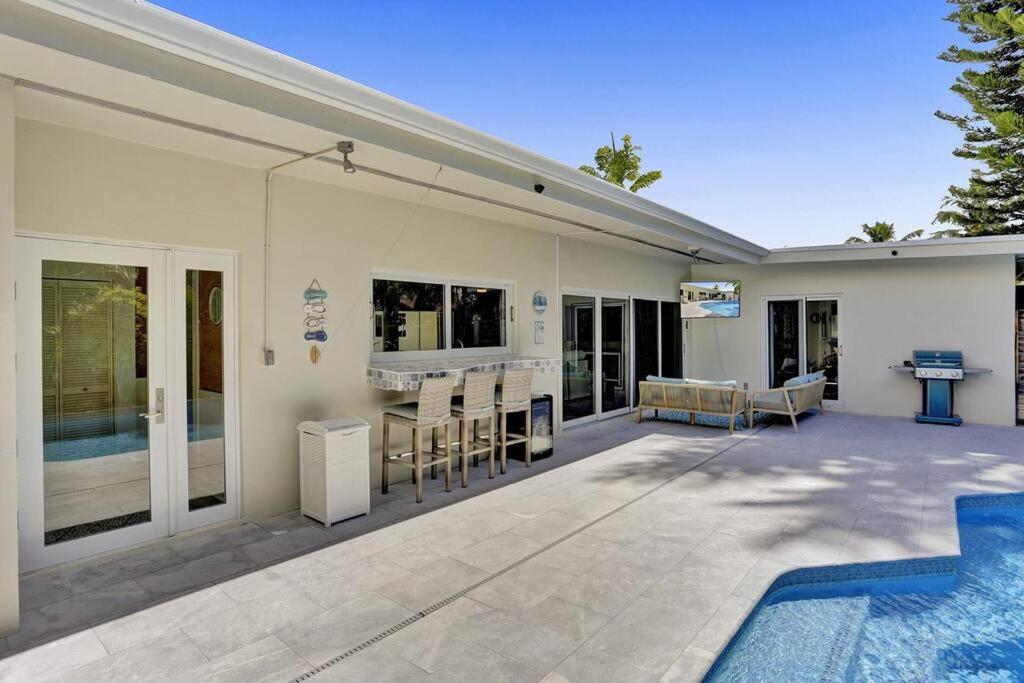 Brand New! Heated Pool, Golf Cart, Next To