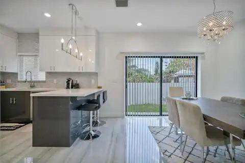 New Townhome Near Wilton/las Olas/beach Holiday home *