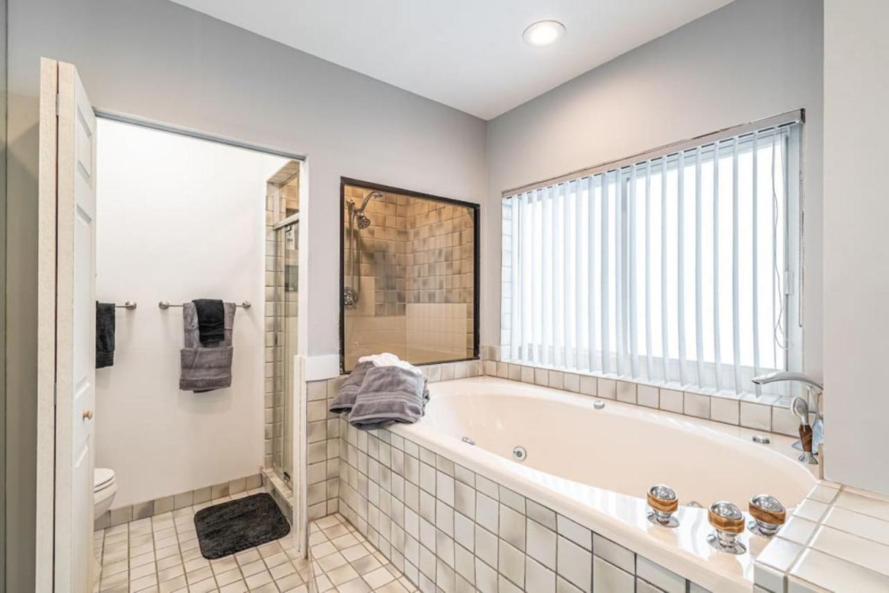Casa Flamingo Intracoastal Front With Heated Pool A And 75 Ft Dock *