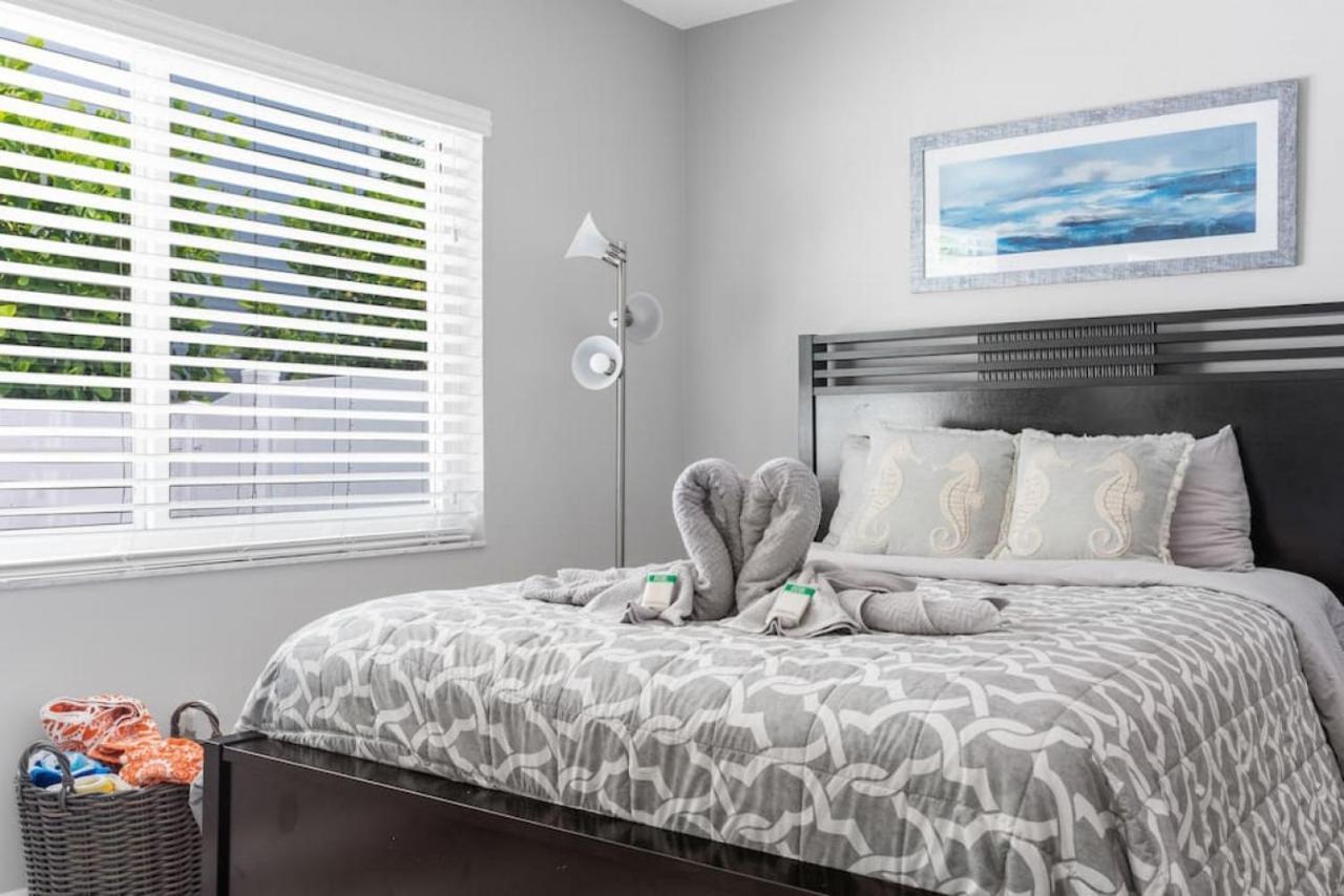 Casa Flamingo Intracoastal Front With Heated Pool A And 75 Ft Dock *