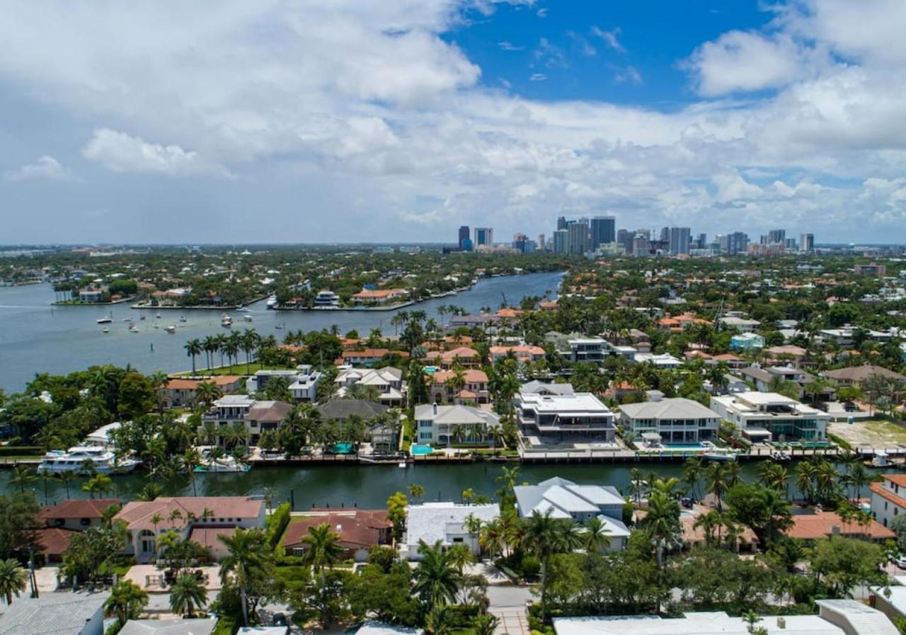 Casa Flamingo Intracoastal Front With Heated Pool A And 75 Ft Dock Holiday home