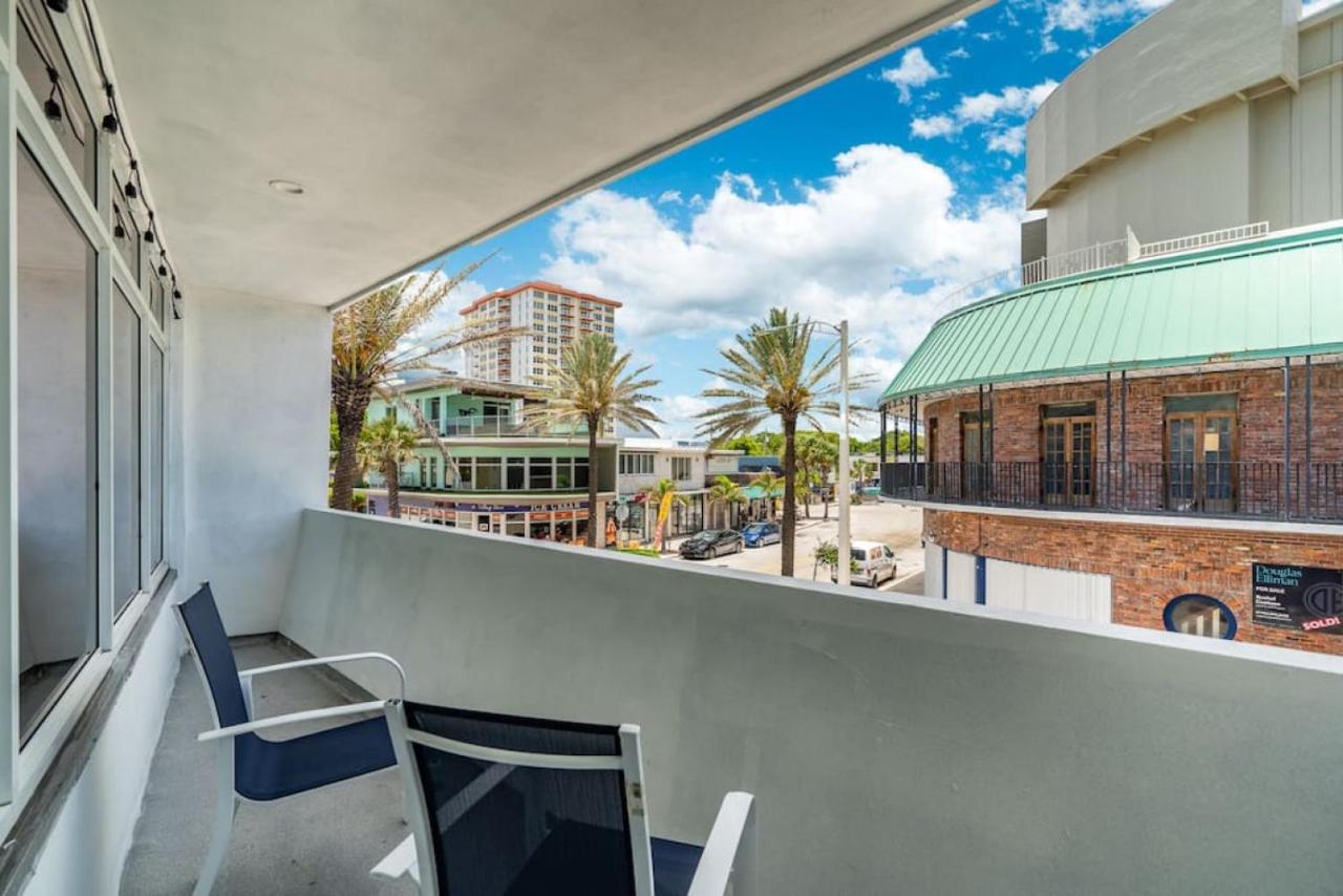 Beachfront Bloos 2 Units Ocean View Balcony Units 4 And 5 * Fort Lauderdale