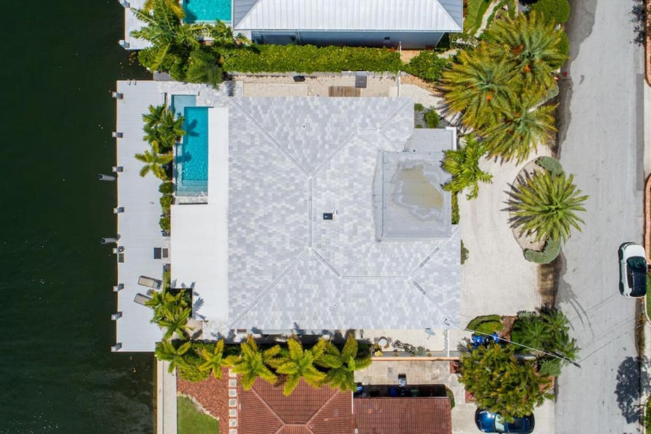 Casa Flamingo Intracoastal Front With Heated Pool A And 75 Ft Dock Fort Lauderdale