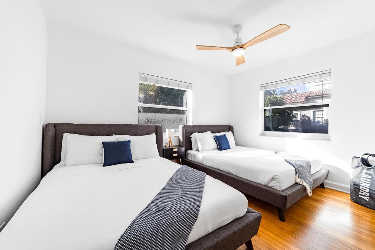 The Blue Parrot Apartment