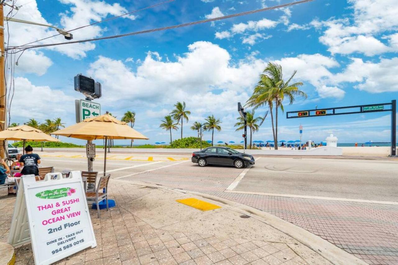 The Purple Pelican Beachfront With Ocean Balcony Unit 1 Holiday home Fort Lauderdale