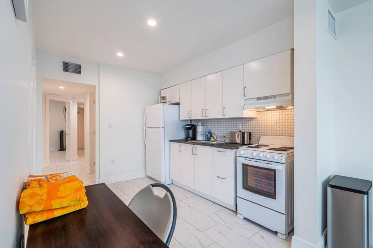 Holiday home The Purple Pelican Beachfront With Ocean Balcony Unit 5 Fort Lauderdale