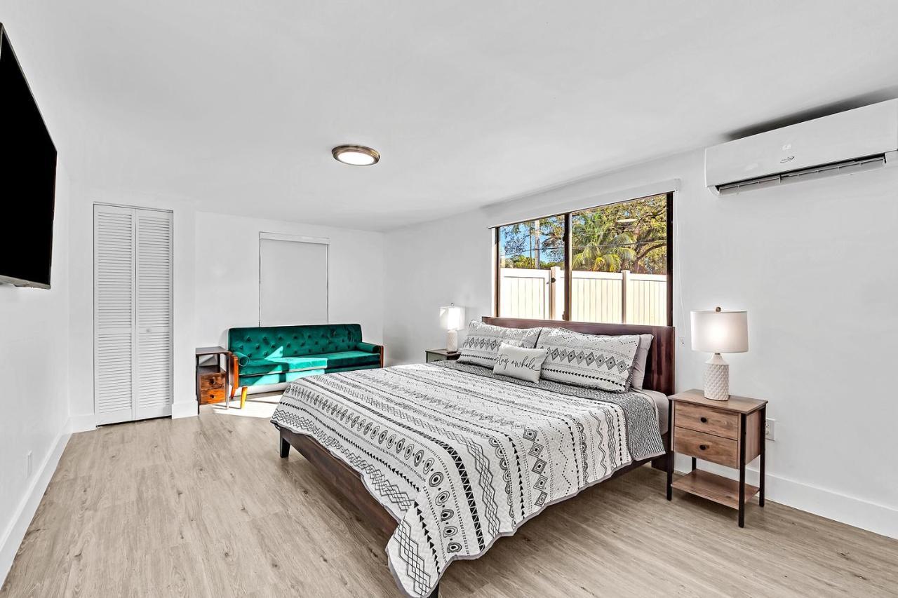Fun Adventure Luxy Retreat Home! Heated Pool! *