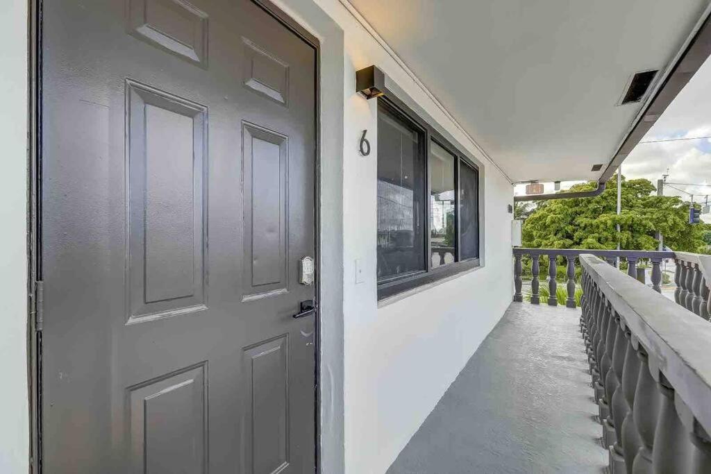 Apartment Modern & Beachy-rlx Space For 6ppl Fort Lauderdale