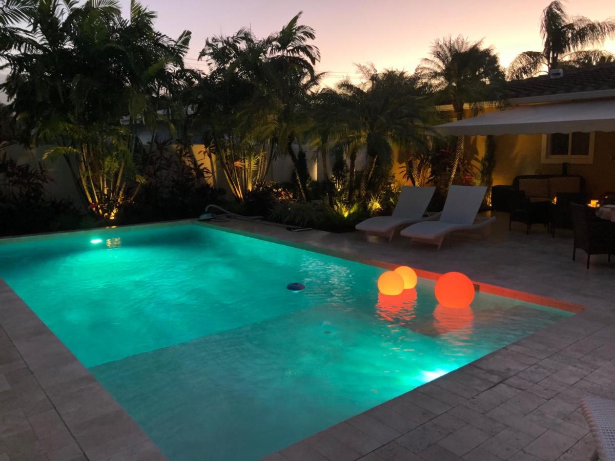 Guest house Private Bedroom & Den With Shared Pool & Tropical Garden Fort Lauderdale