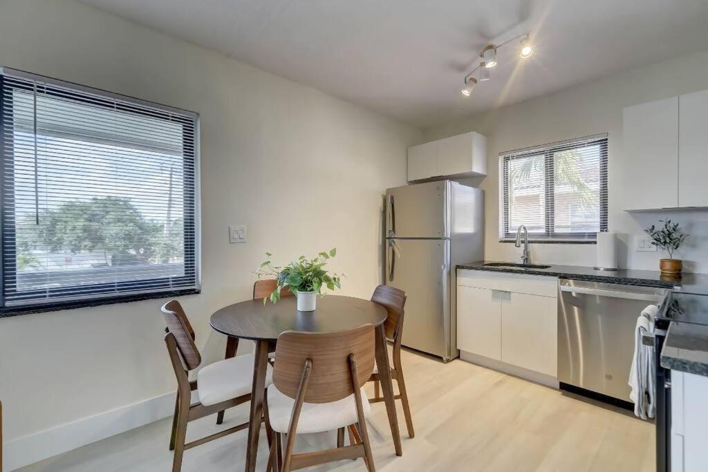 Apartment Beachy&boho For 6 People With Kitchen And Pool *