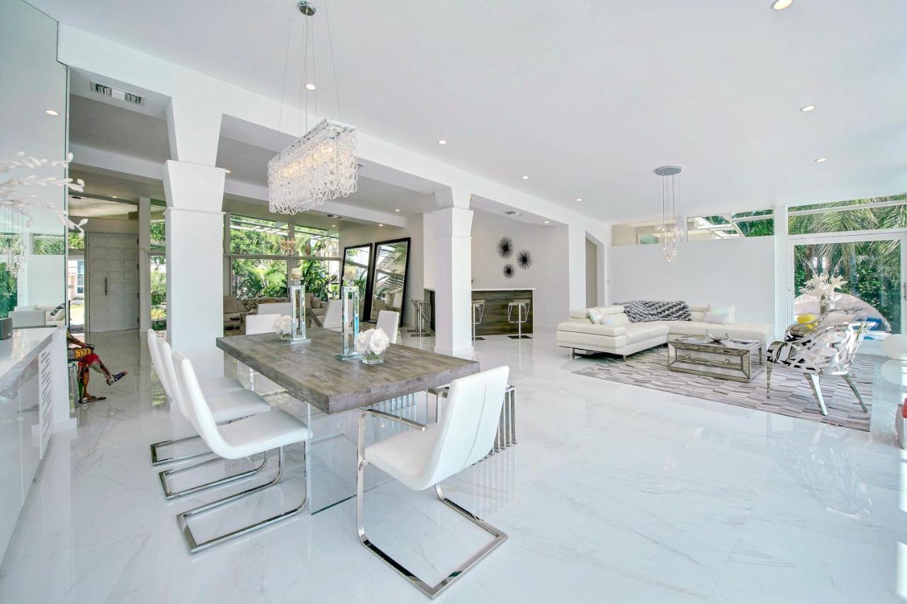 Breathtaking Tropical Featured In Movies Holiday home *