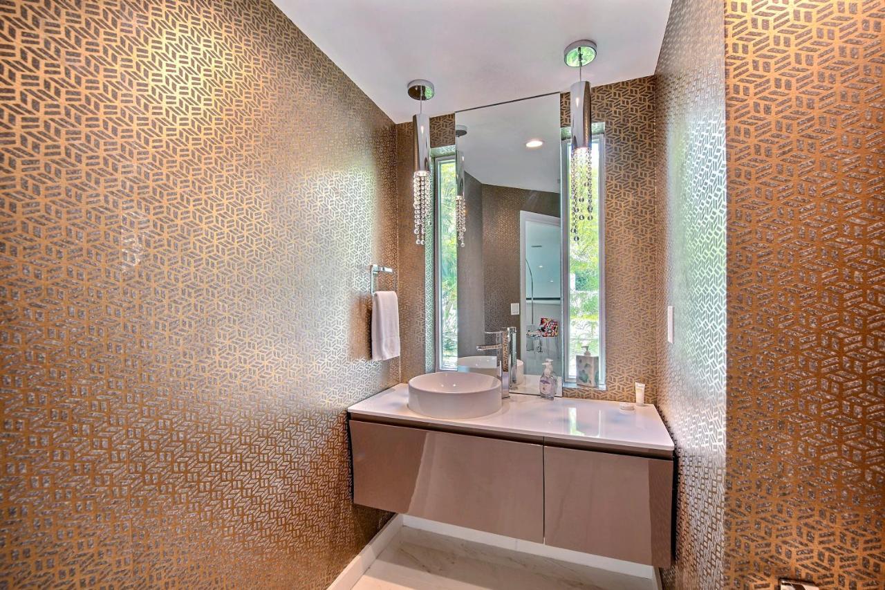 Breathtaking Tropical Featured In Movies Fort Lauderdale