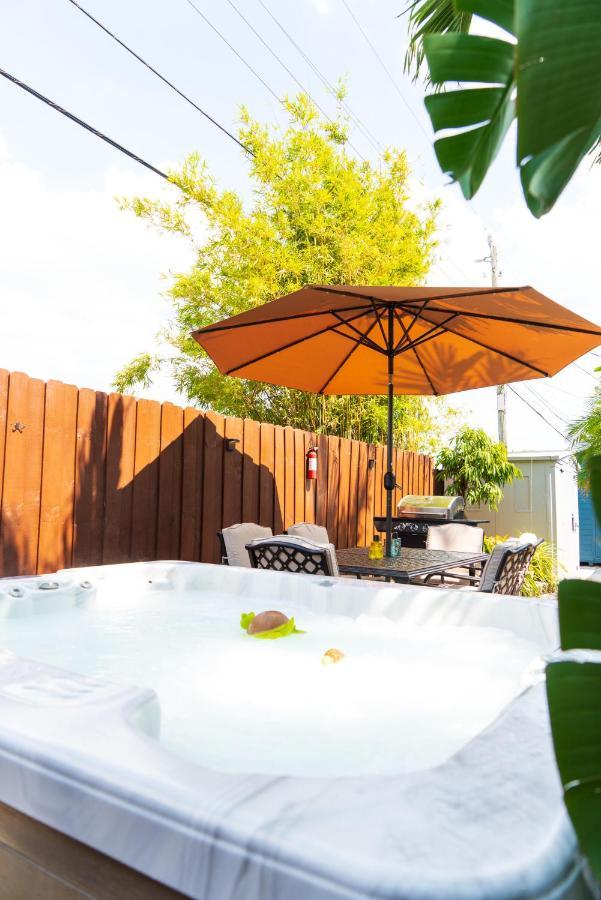 Modern Oasis *