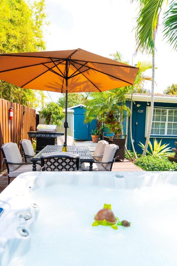 Modern Oasis Apartment Fort Lauderdale