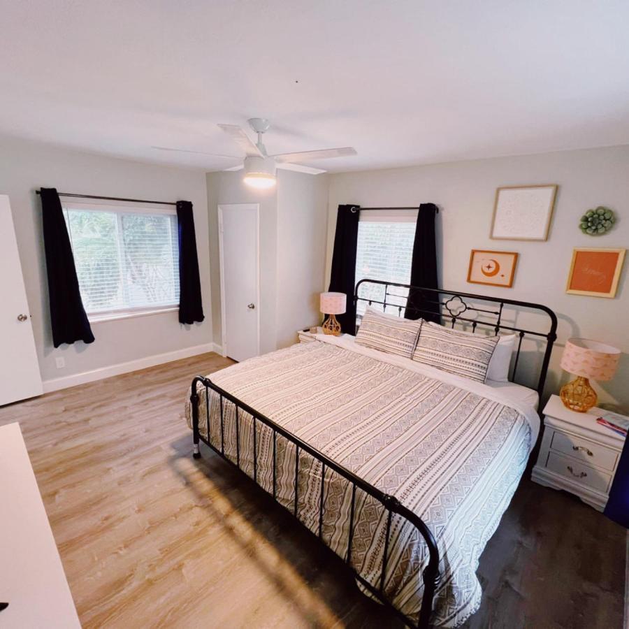 The Leeward By Lowkl Apartment