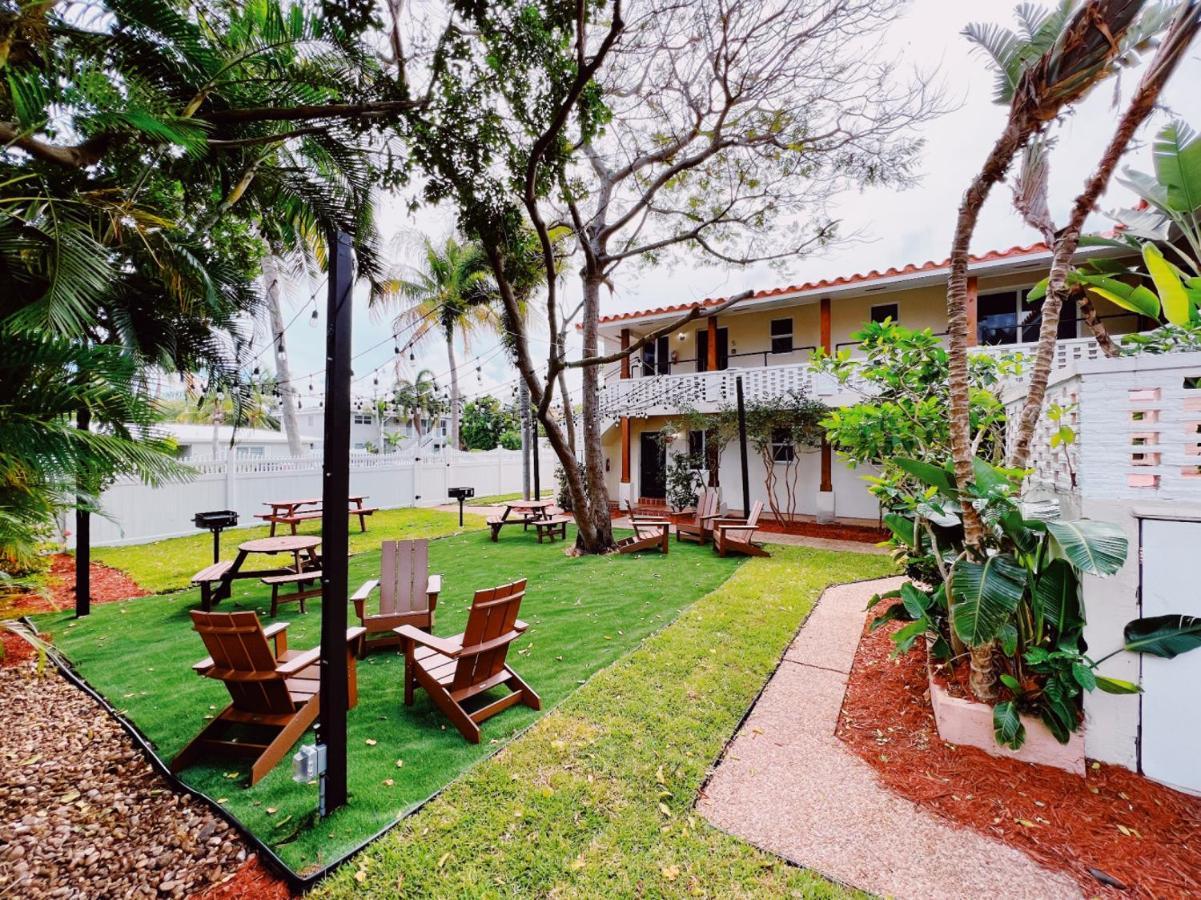 Apartment The Leeward By Lowkl *