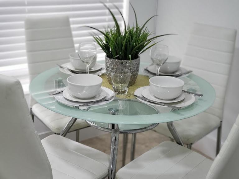 Apartment Apts With Backyard Near Lauderdale Beach, Nightlife, Cruise Port, Airport