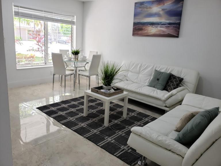Apts With Backyard Near Lauderdale Beach, Nightlife, Cruise Port, Airport * Fort Lauderdale