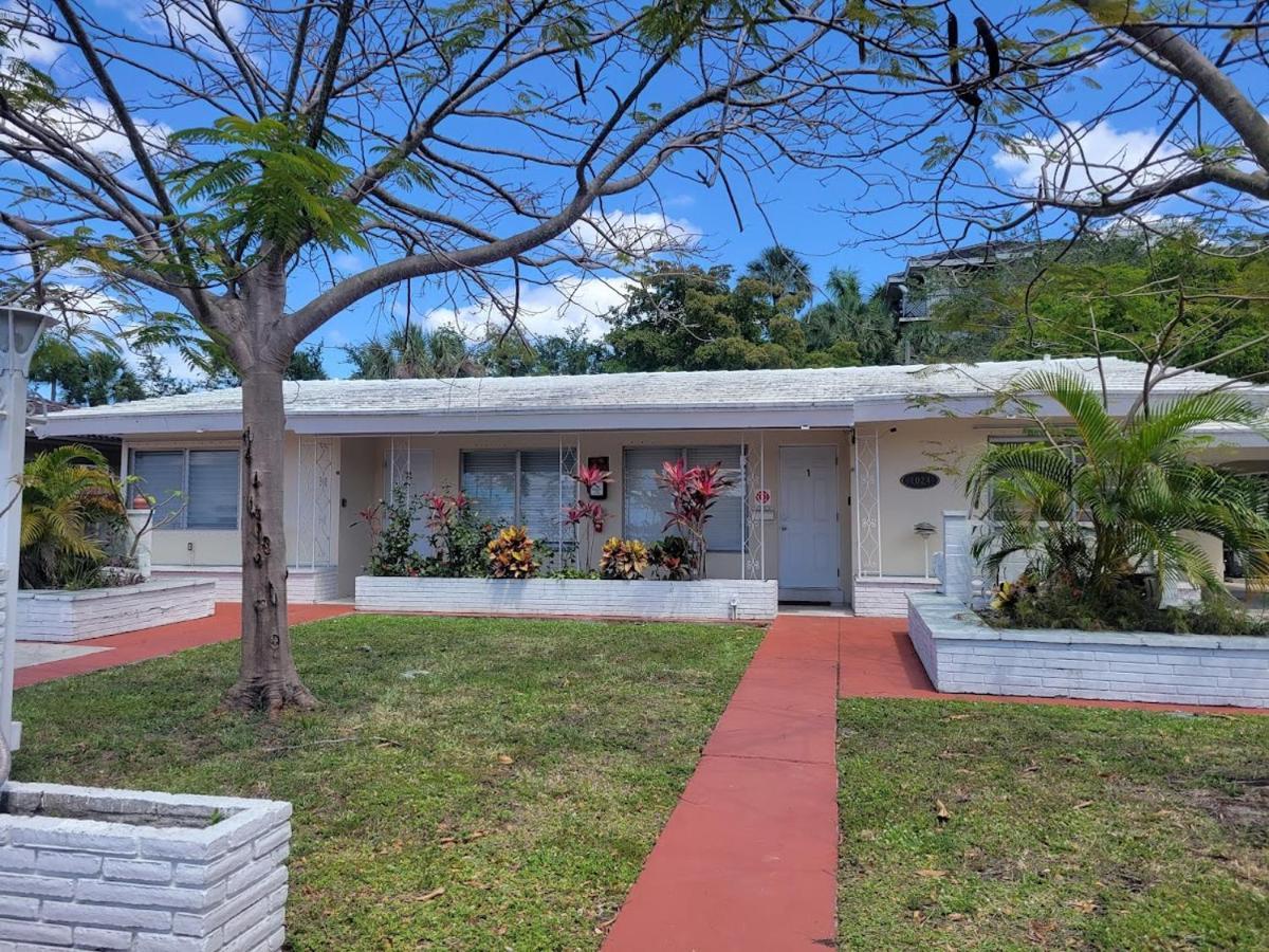 Apartment Apts With Backyard Near Lauderdale Beach, Nightlife, Cruise Port, Airport