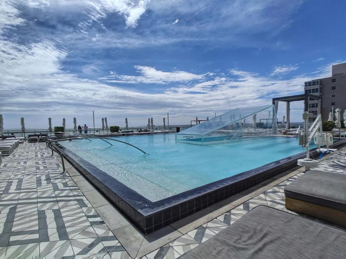 1201 W Residences