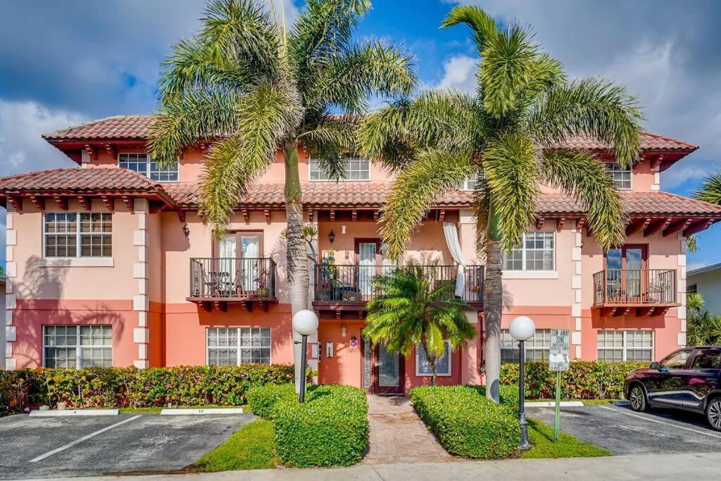 Apartment 2 Level Spacious Fort Lauderdale
