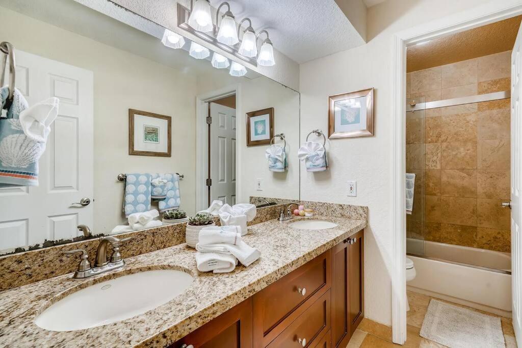 2 Level Spacious Apartment