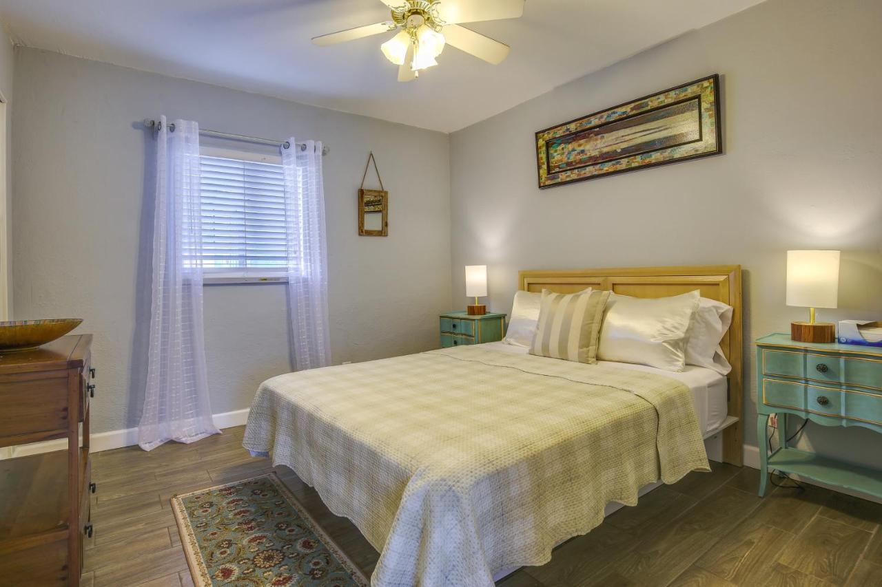 Holiday home Lauderdale Vacation With Private Pool!