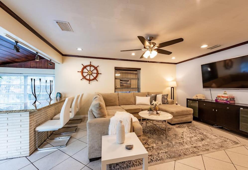 Holiday home Ft. Lauderdale 3 Bd Pool Wifi *