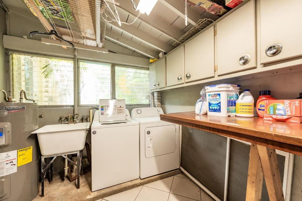 Ft. Lauderdale 3 Bd Pool Wifi Holiday home