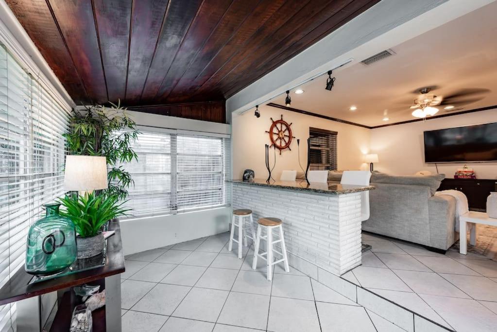 Ft. Lauderdale 3 Bd Pool Wifi Holiday home Fort Lauderdale