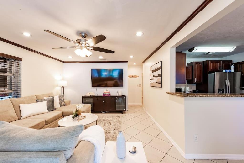 Holiday home Ft. Lauderdale 3 Bd Pool Wifi Fort Lauderdale