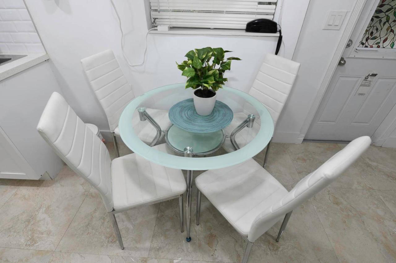 Apts With Backyard Near Lauderdale Beach, Nightlife, Cruise Port, Airport *