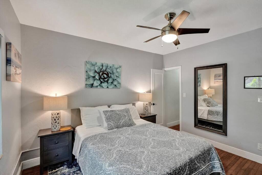 By Olas Bl, Pool, Parking, Remodeled & * Fort Lauderdale
