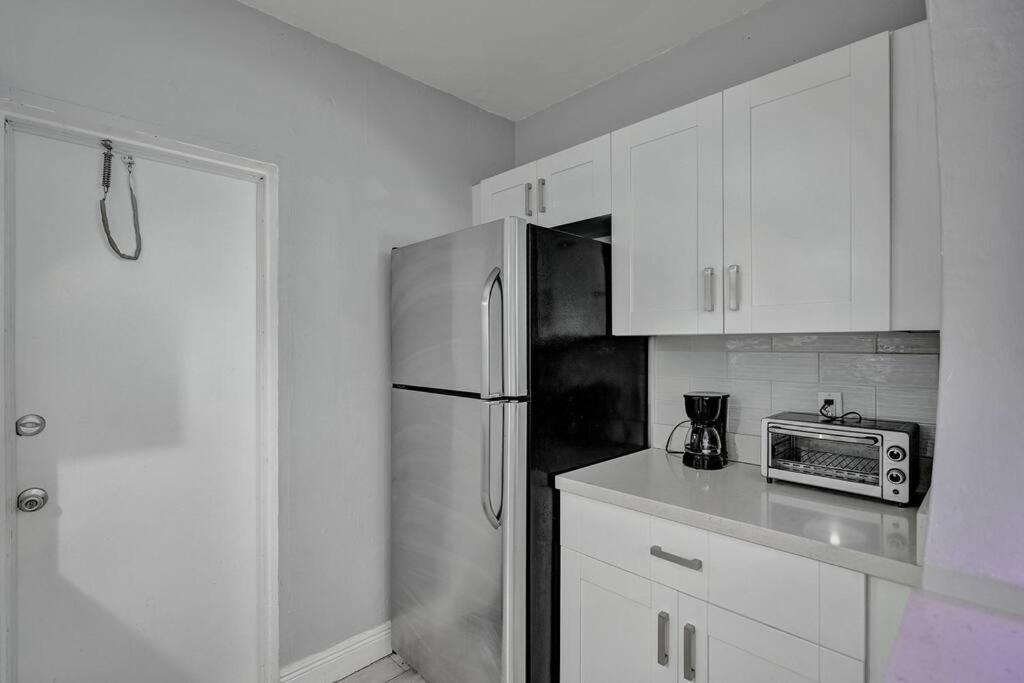 By Olas Bl, Pool, Parking, Remodeled & Fort Lauderdale