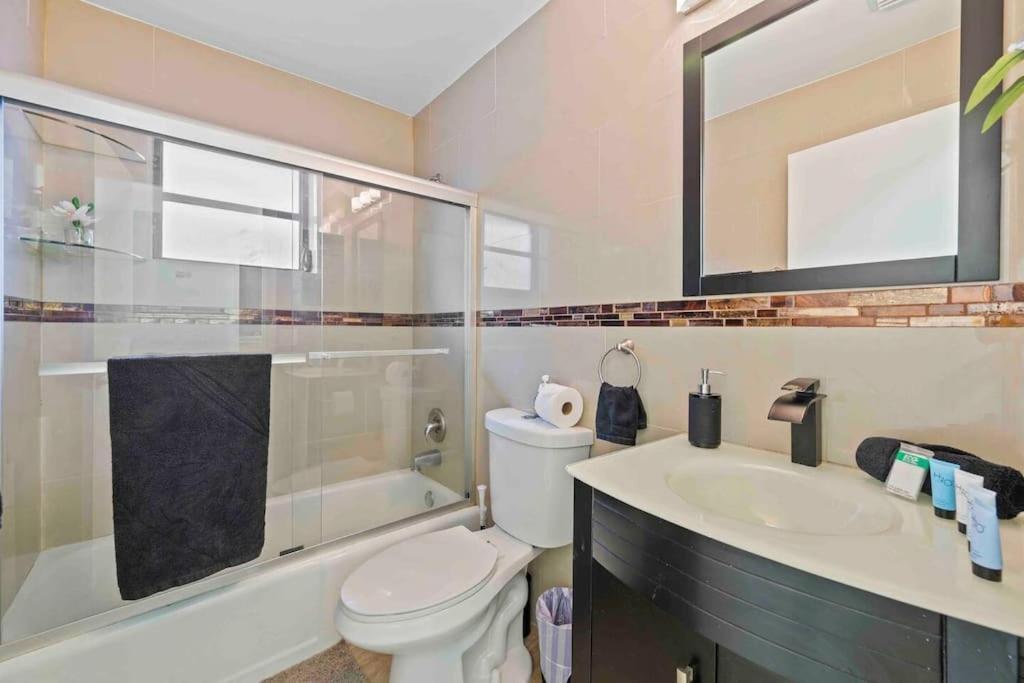 Holiday home Lakefront Retreat Water View Fishing Casino Fort Lauderdale
