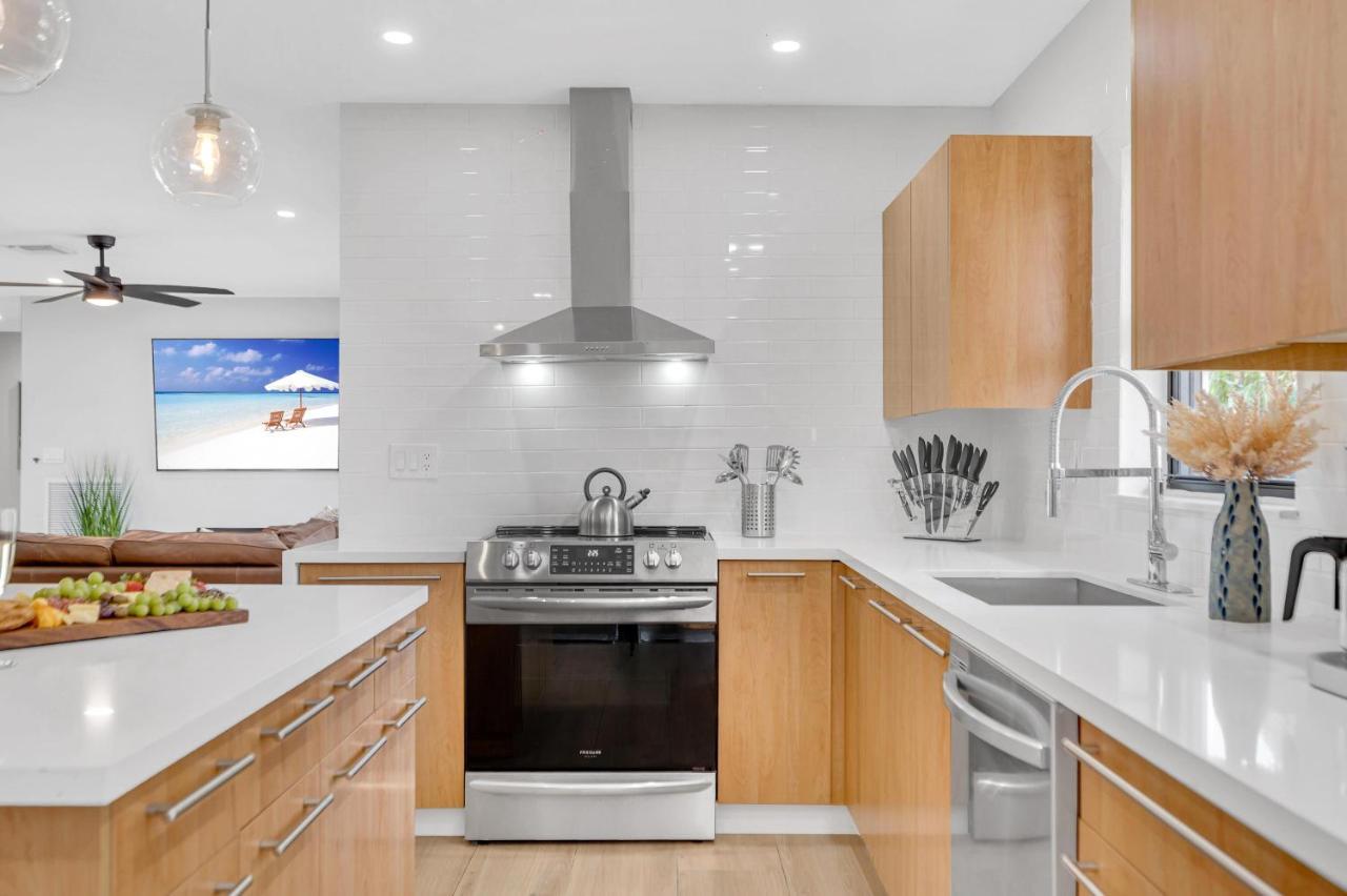 Holiday home Open Concept Proximity Lush Neighborhood Pearl Key