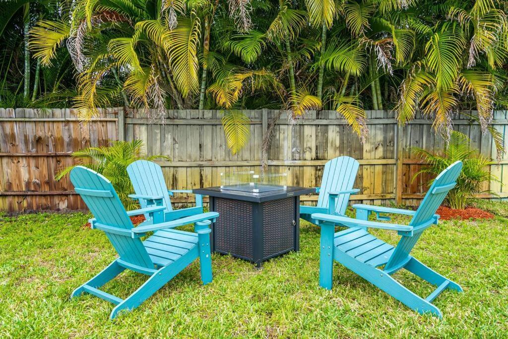 Holiday home Spacious 5 Bedrooms With Large Pool, 12 Minutes To The Ocean Fort Lauderdale