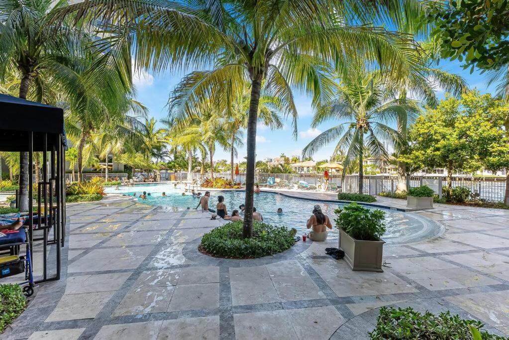 Luxury Intracoastal Apartment Fort Lauderdale