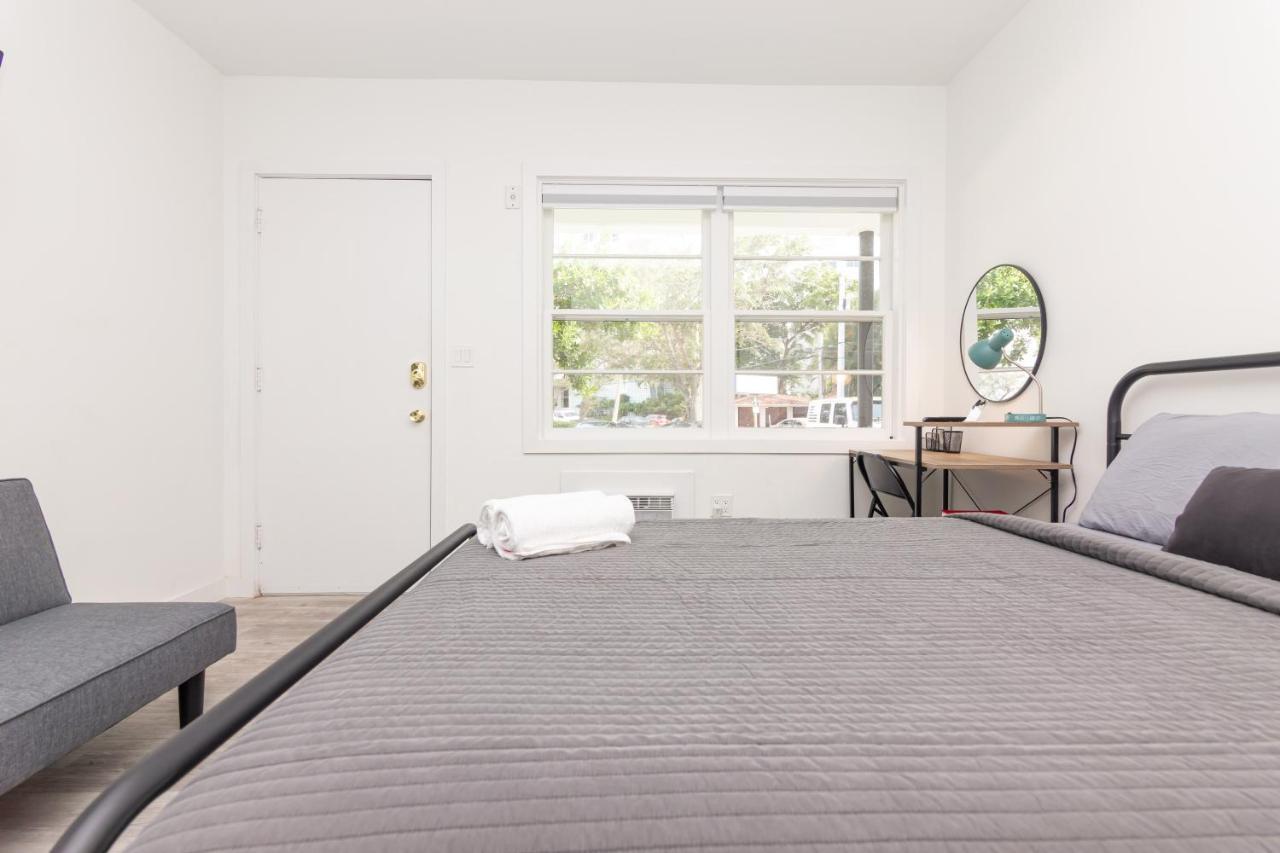Studio Las Olas - - 5 Minutes Walk To Beach Apartment Fort Lauderdale
