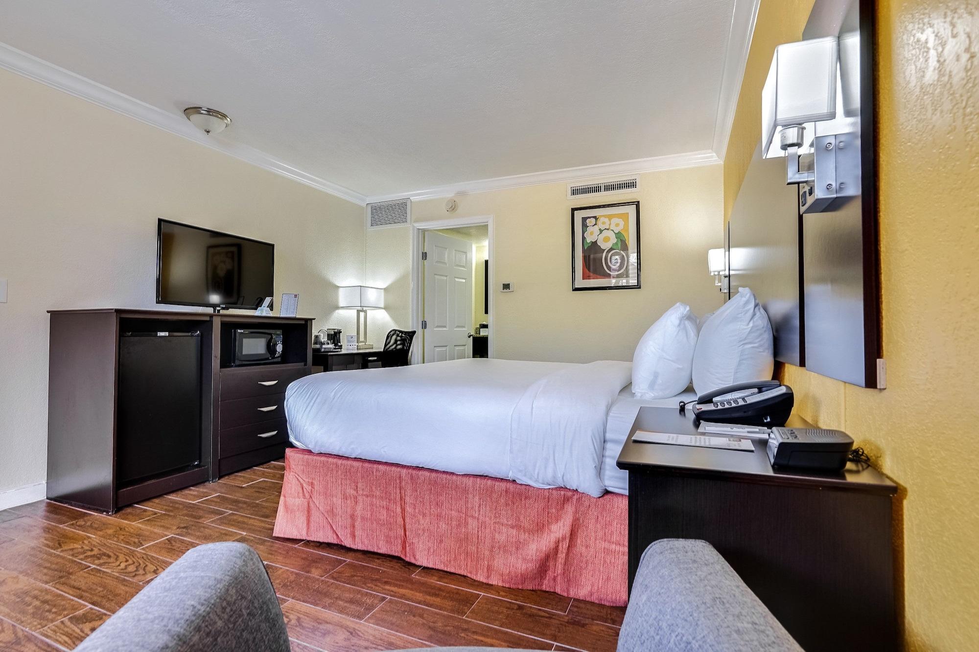 The Link On Sunrise Hotel 3*