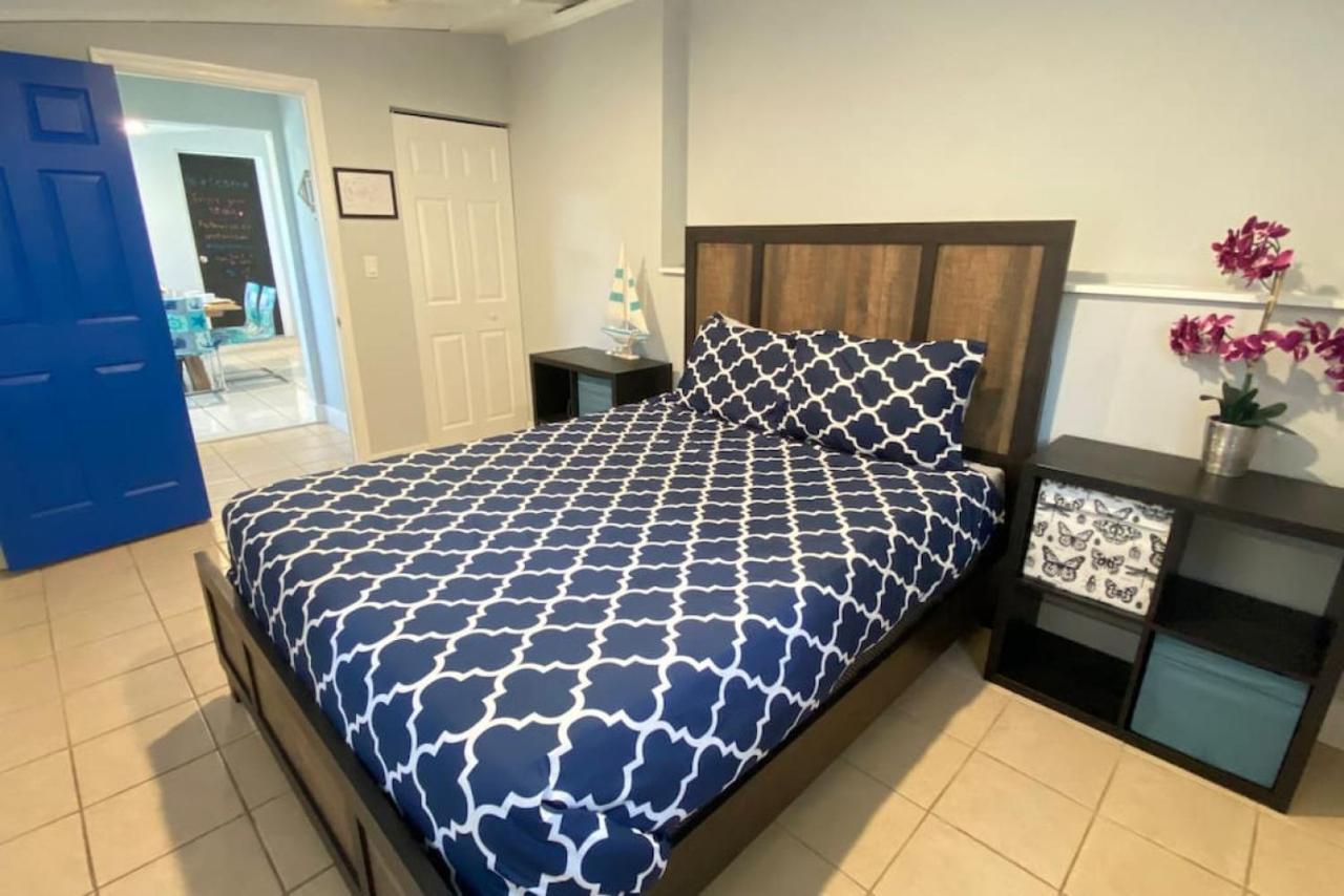 Great Location Pool W Pool Table 5br *