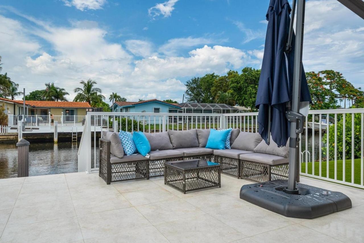 4bd Games Pool Dock Lauderdale *