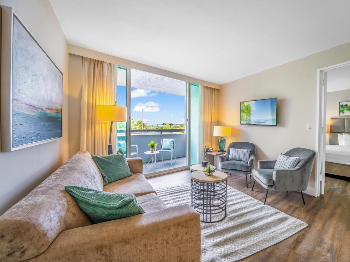 Aparthotel Waterview Condo- Spacious 2 Bedroom - - Steps To Fort Lauderdale