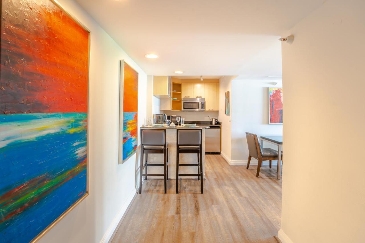 Aparthotel Waterview Condo- Spacious 2 Bedroom - - Steps To