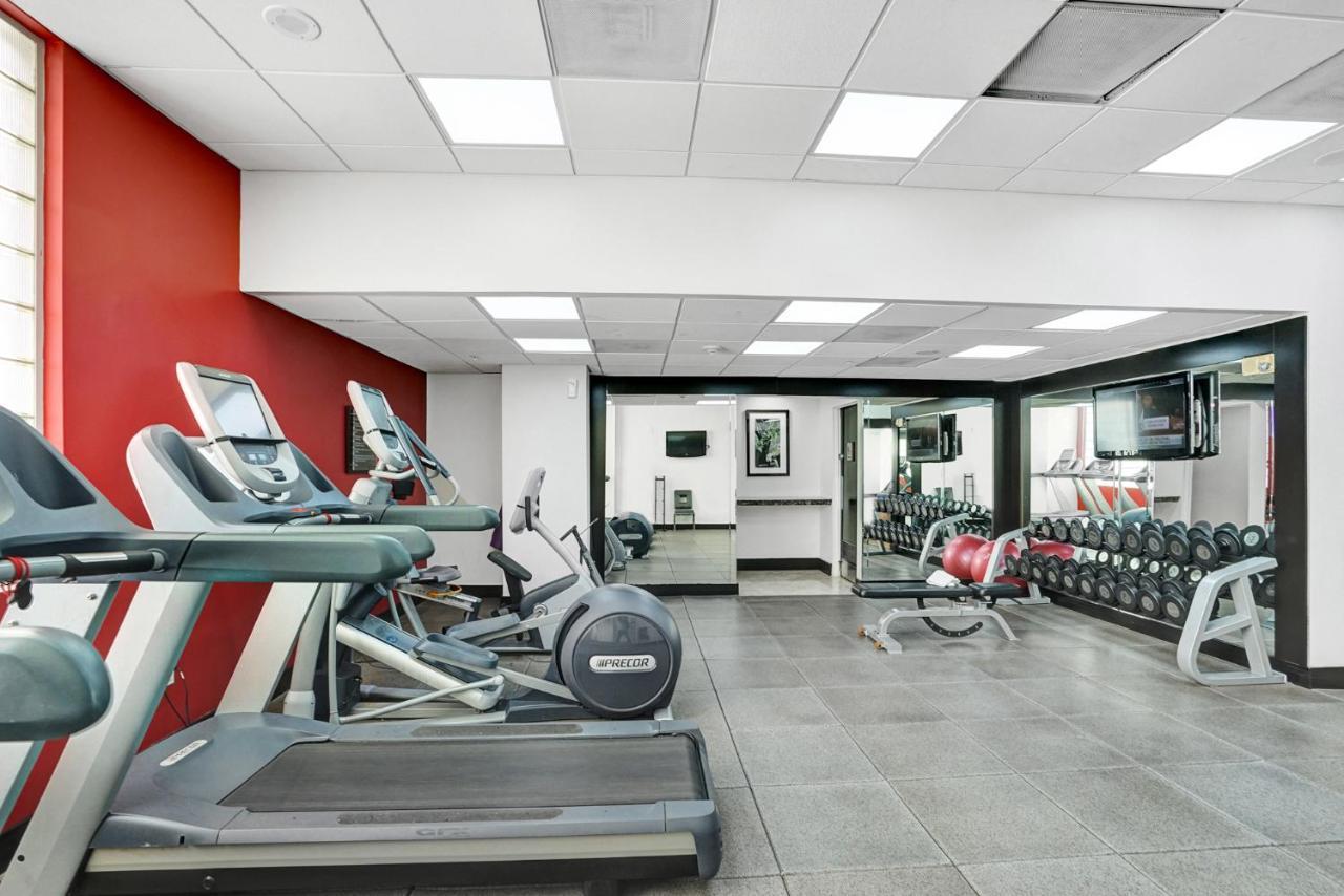 Aparthotel Waterview Condo- Spacious 2 Bedroom - - Steps To