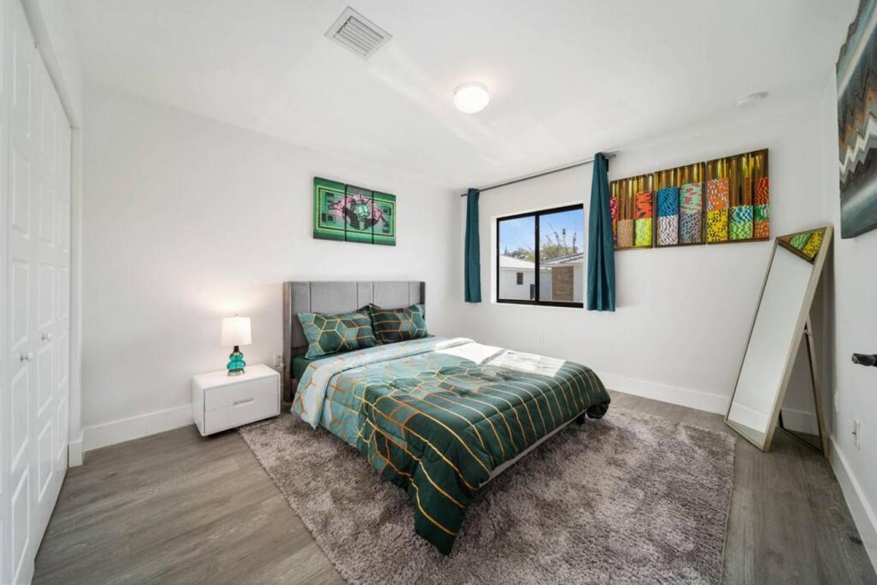 Modern Rocknhome Near Hard Rock And Fll Airport Holiday home *