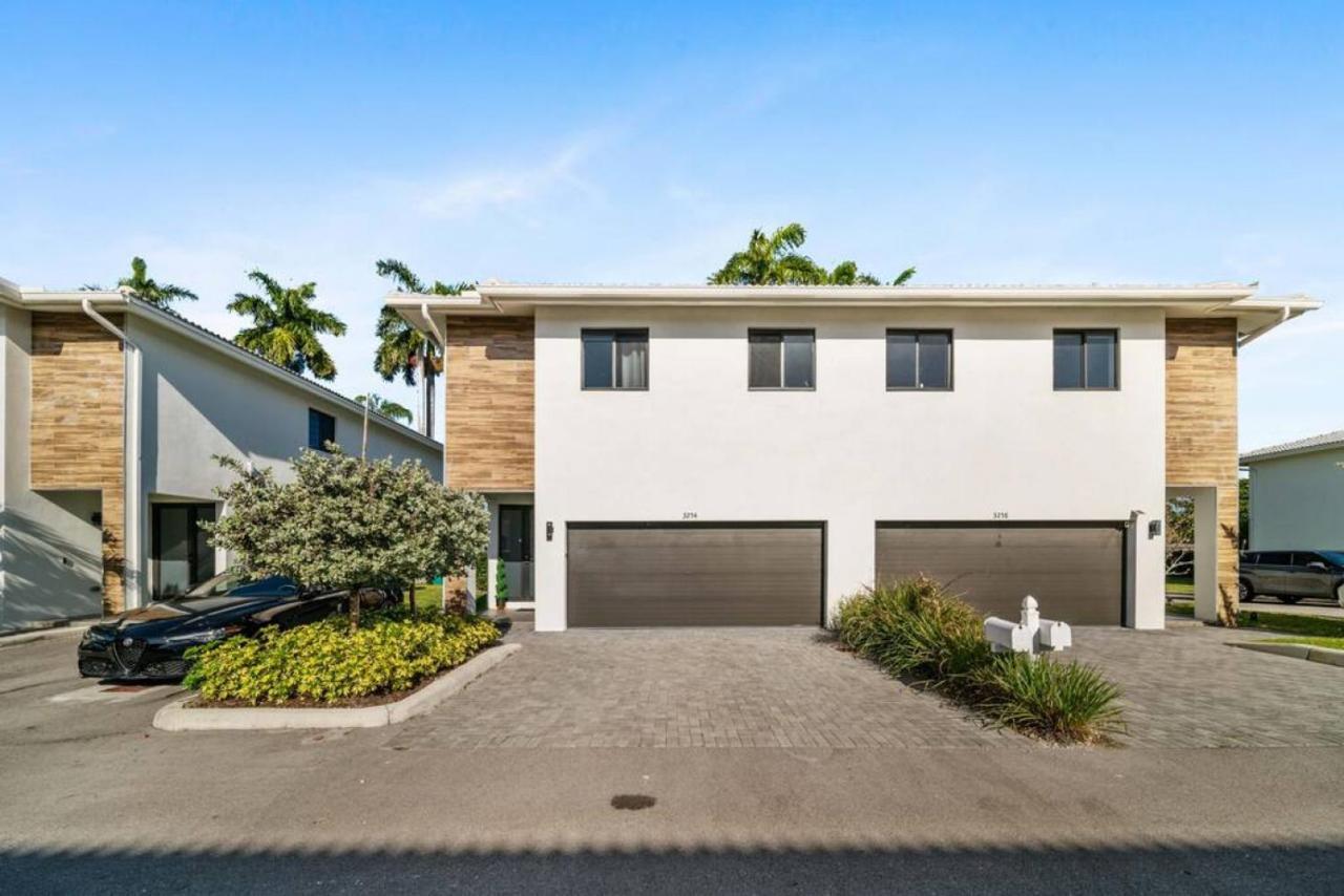 Holiday home Modern Rocknhome Near Hard Rock And Fll Airport *
