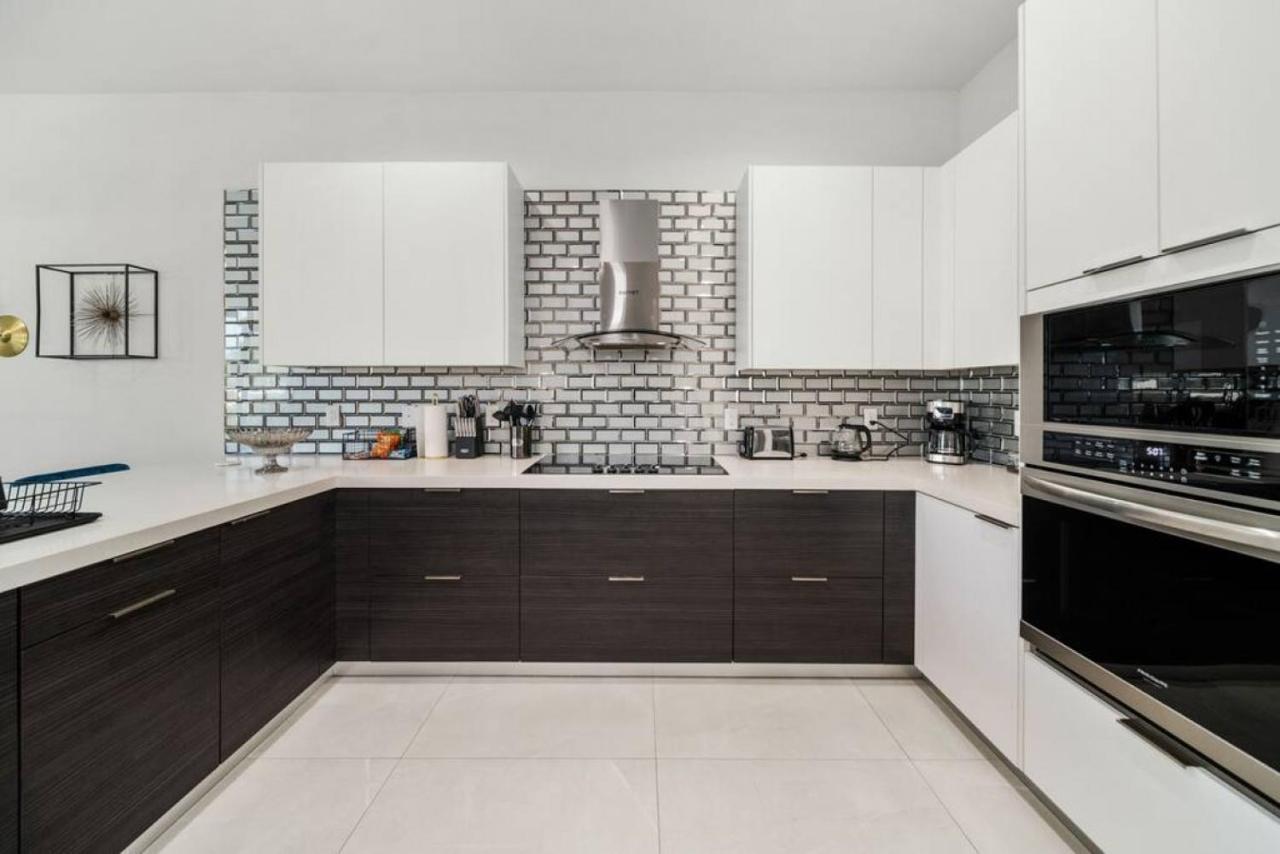 Modern Rocknhome Near Hard Rock And Fll Airport Holiday home