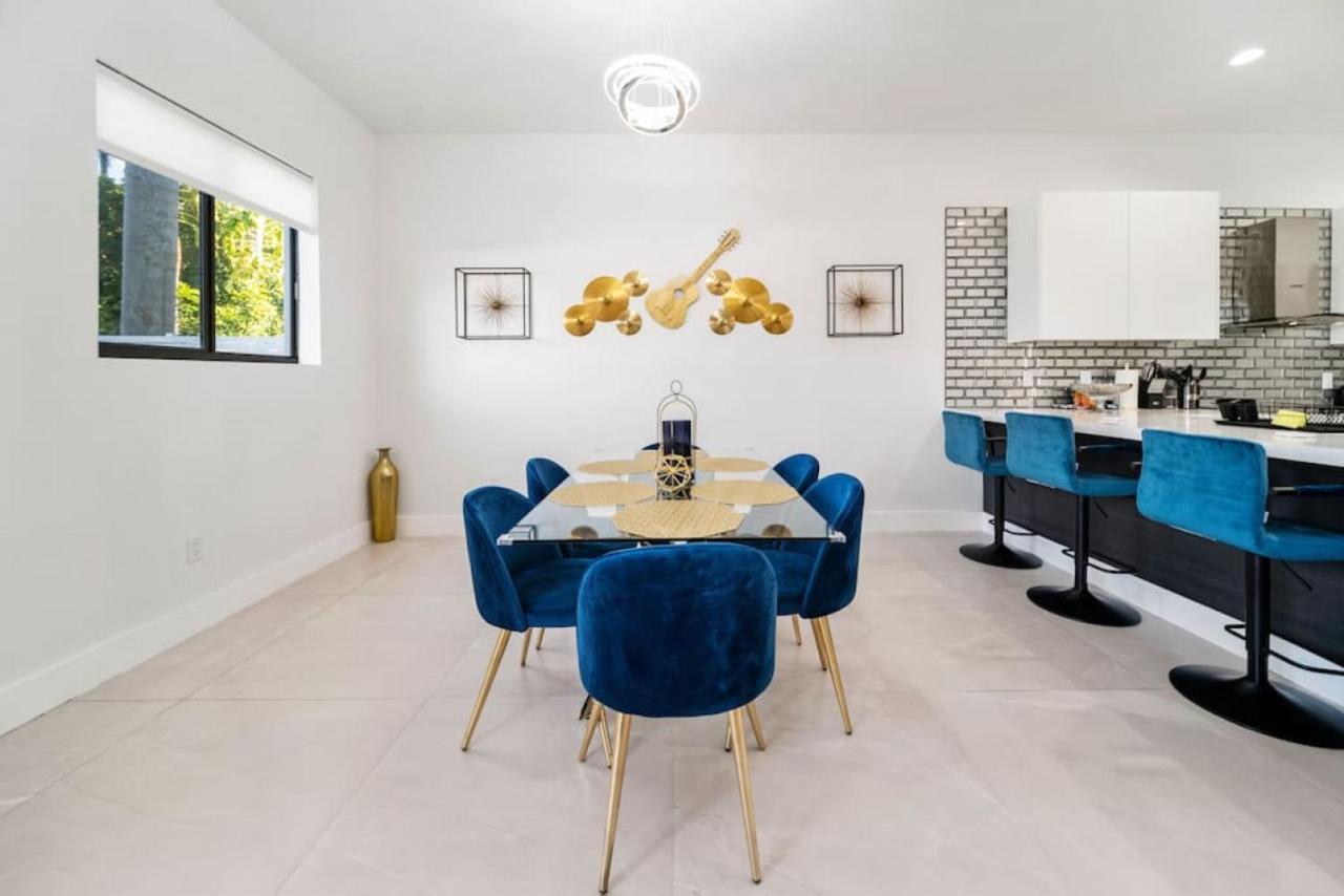 Modern Rocknhome Near Hard Rock And Fll Airport Holiday home